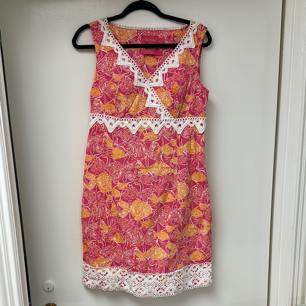 Lilly Pulitzer Pink and Orange Sheath Dress V-Neck Sleeveless Resort